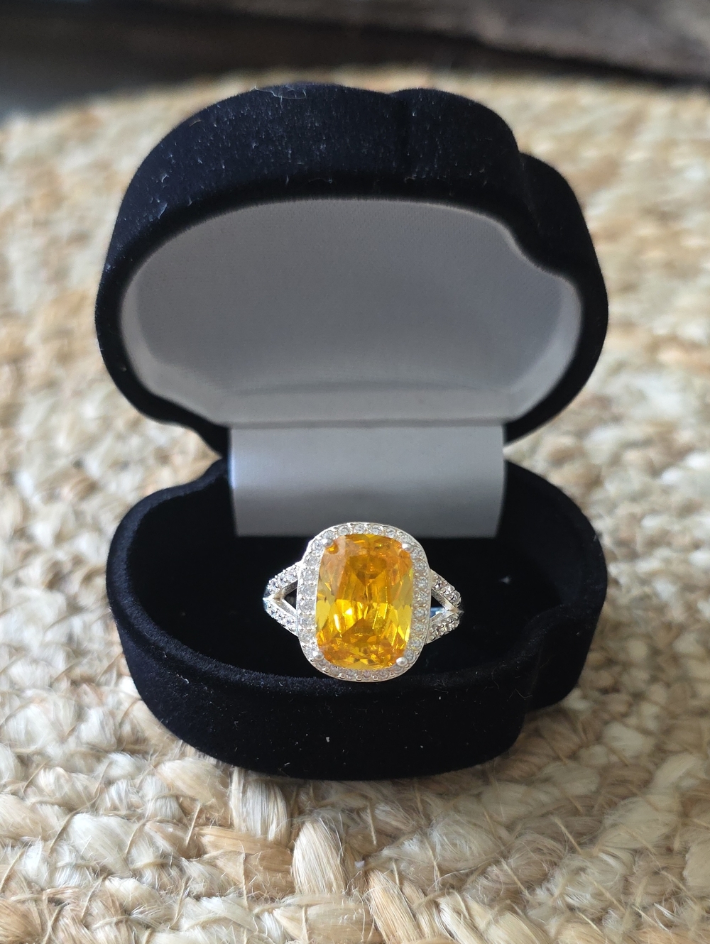 925 Sterling Silver Lab Create Yellow Citrine Gemstone Ring With Cubic Zirconia